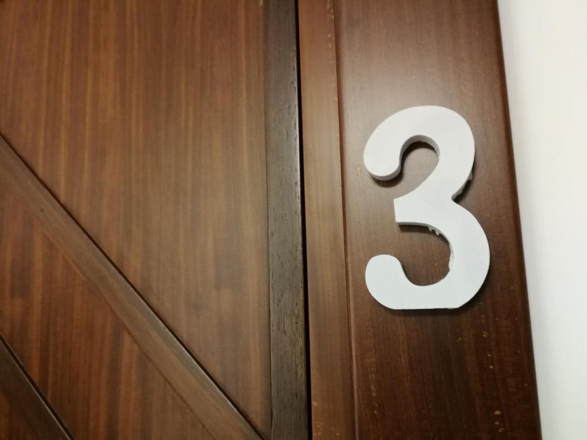 A Casa Di Sara Ermy Panzió Bari Kültér fotó