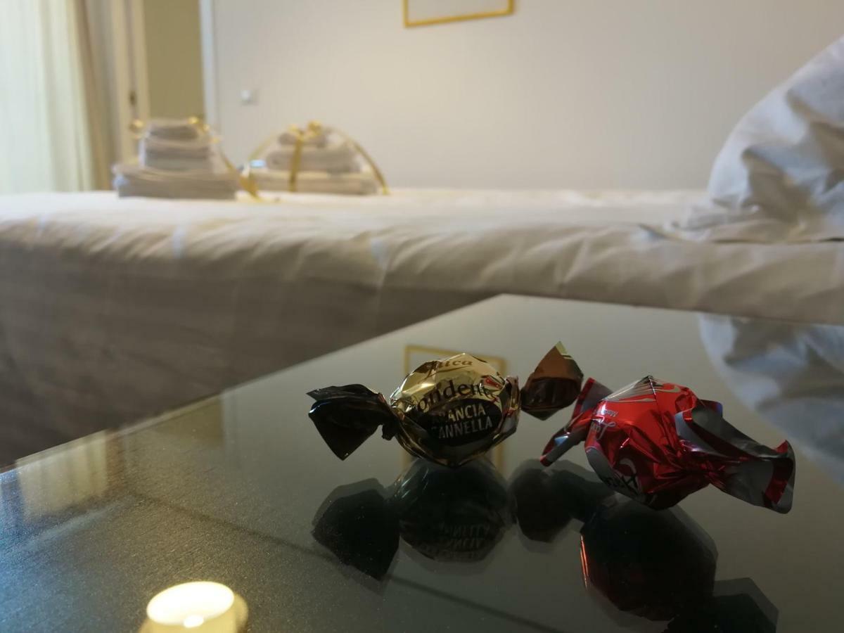 A Casa Di Sara Ermy Panzió Bari Kültér fotó